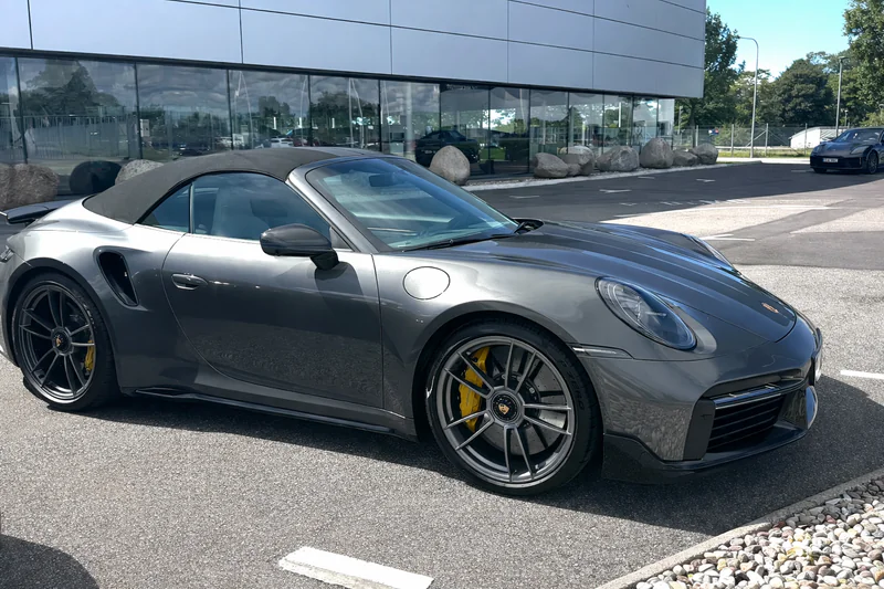 2021 Porsche 911 Turbo S