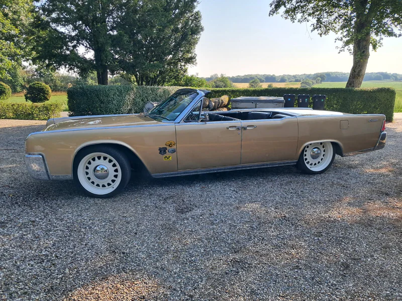 1964 Lincoln Continental in Kjellerup 2
