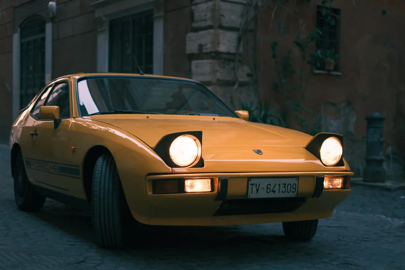 1984 Porsche 924 in Roma 6