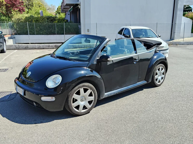 2006 Volkswagen New Beetle in Montecatini-terme 2