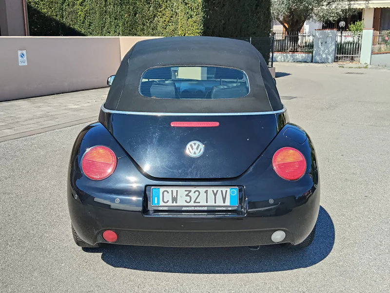 2006 Volkswagen New Beetle in Montecatini-terme 17