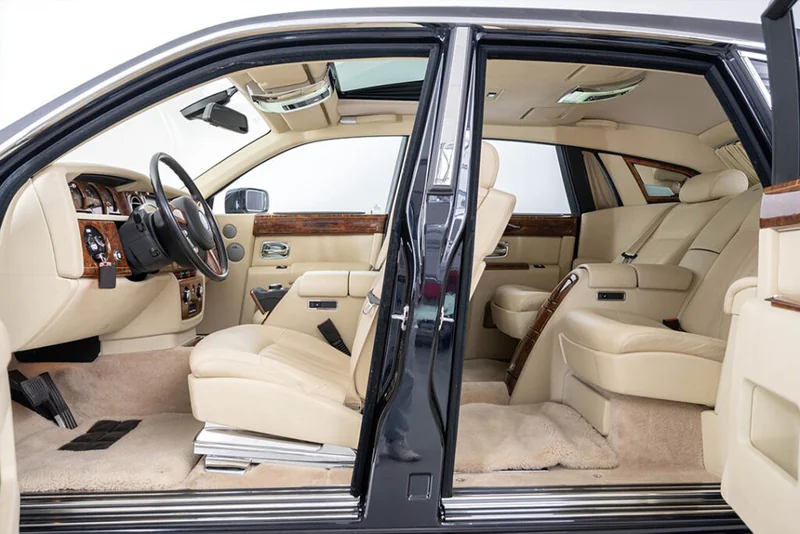 2006 Rolls-Royce Phantom VII in Kalmar 6