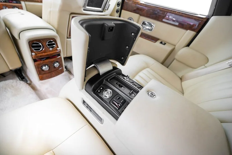 2006 Rolls-Royce Phantom VII in Kalmar 7