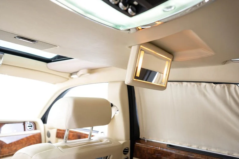 2006 Rolls-Royce Phantom VII in Kalmar 10