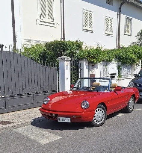1991 Alfa Romeo Duetto Spider 2000