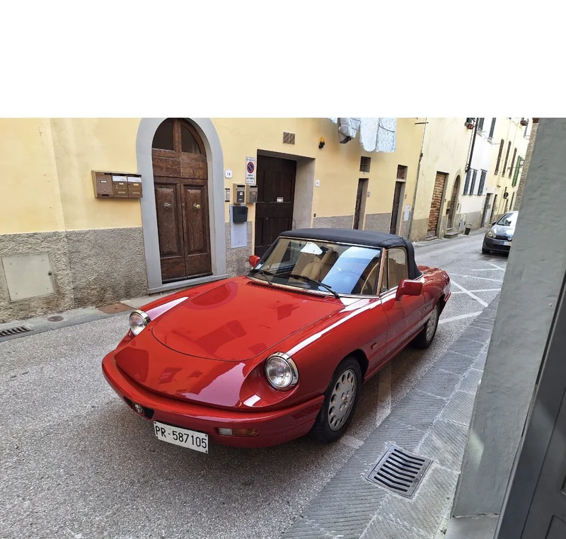 1991 Alfa Romeo Duetto Spider 2000 in Firenze 2