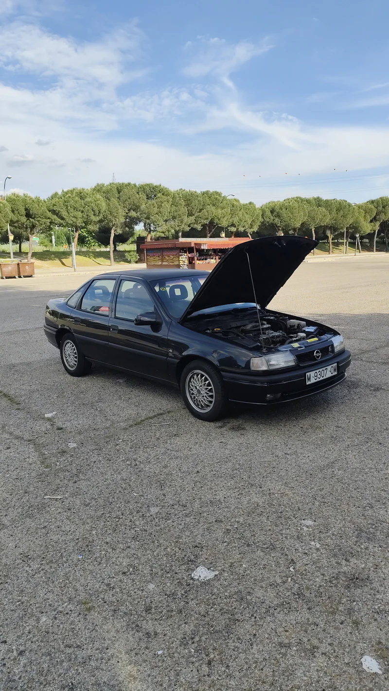 1993 Opel Vectra in Madrid 2