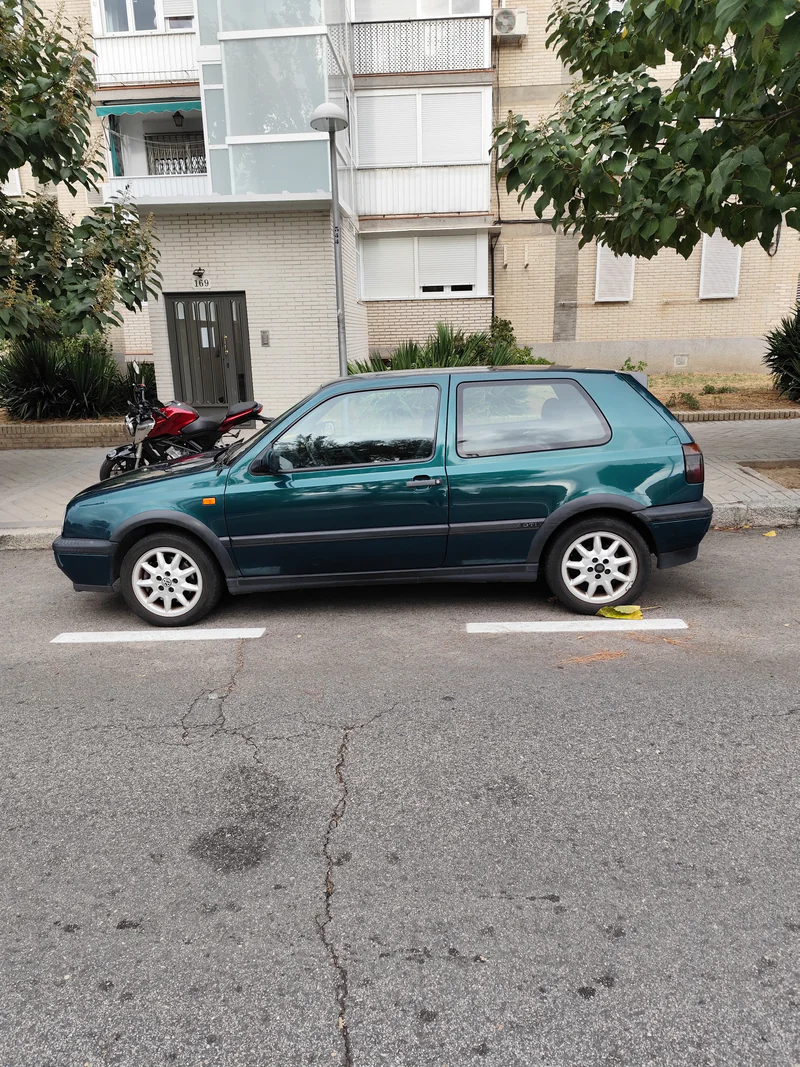 1995 Volkswagen Golf in Madrid 8