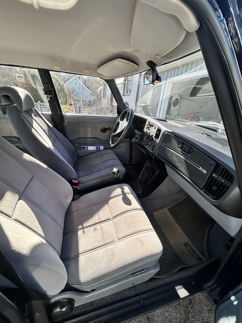 1987 Saab 900c in Linköping 7