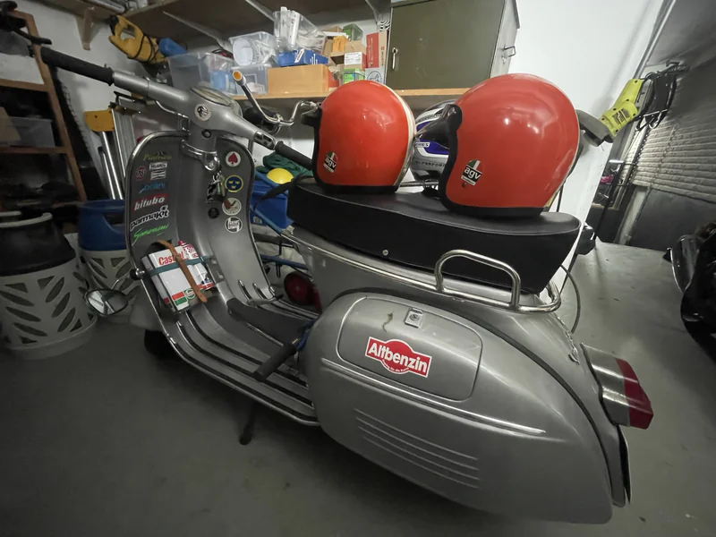 1966 Piaggio Vespa 150 Sprint in Linköping 6
