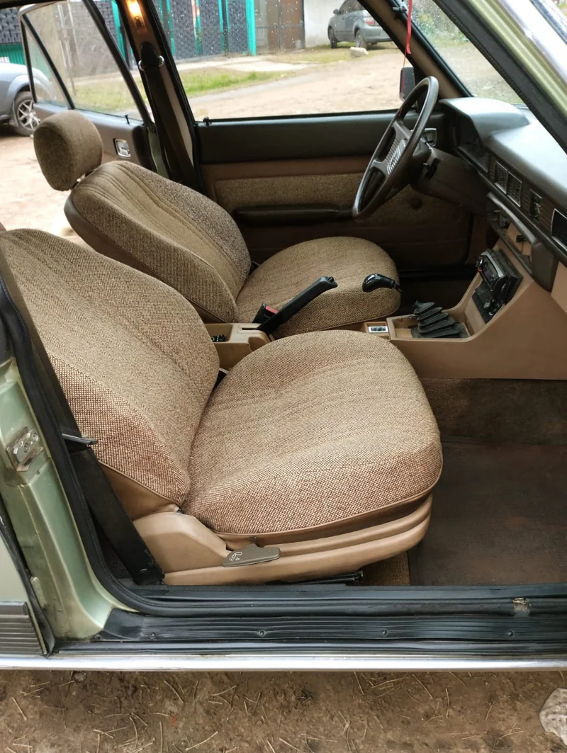 1987 Peugeot 504