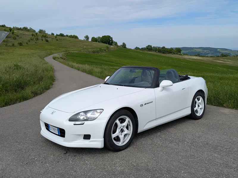 2002 Honda S2000 in San Colombano Al Lambro 2