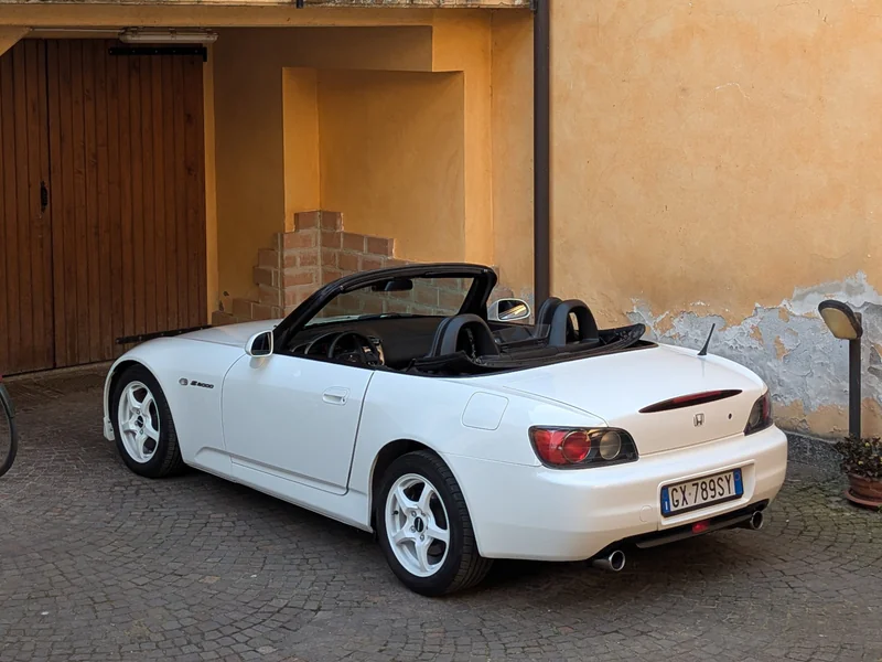 2002 Honda S2000 in San Colombano Al Lambro 4