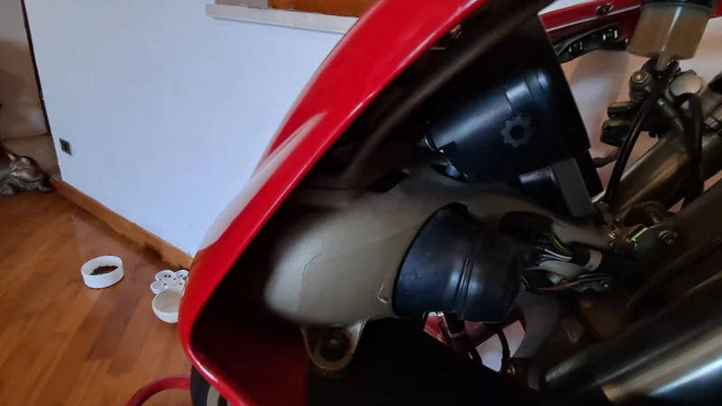 1998 Ducati 916 in Messina 8
