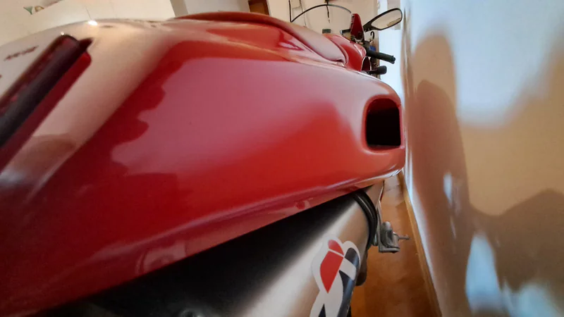 1998 Ducati 916 in Messina 13