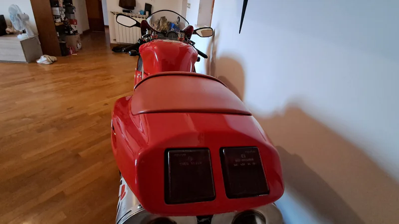 1998 Ducati 916 in Messina 24
