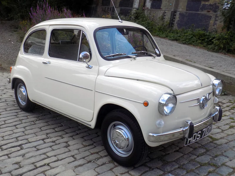 1970 Fiat Seat 600e in South Croydon 1
