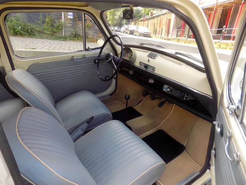 1970 Fiat Seat 600e in South Croydon 8