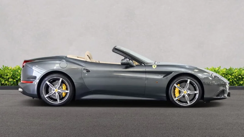 2016 Ferrari California T in Liverpool 5
