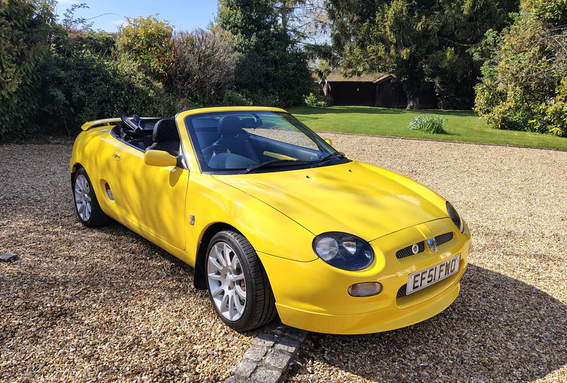 2001 MG F in Royston 2