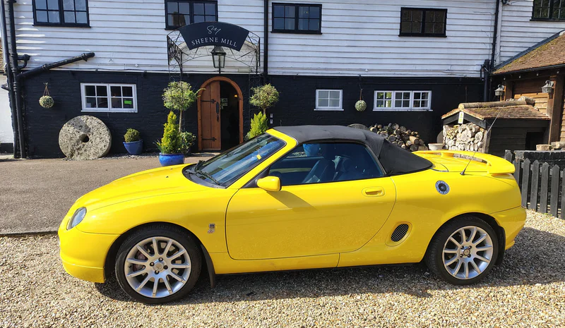 2001 MG F in Royston 5