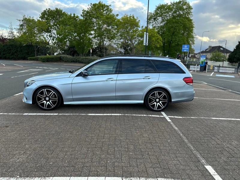2016 Mercedes-Benz E350 Bluetec Amg Line Estate in Glasgow 2