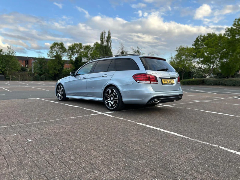 2016 Mercedes-Benz E350 Bluetec Amg Line Estate in Glasgow 3