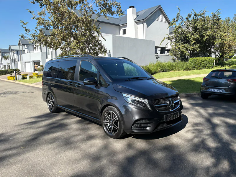 2023 Mercedes-Benz V300 D Exclusive in Johannesburg 4
