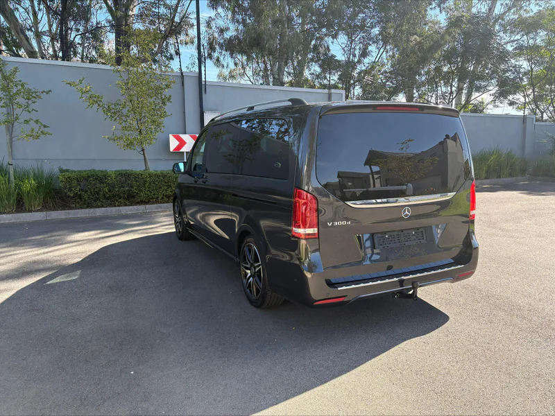 2023 Mercedes-Benz V300 D Exclusive in Johannesburg 5