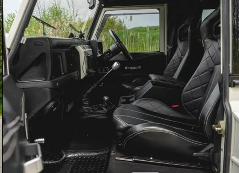 2003 Land Rover Defender in Port Hope 7