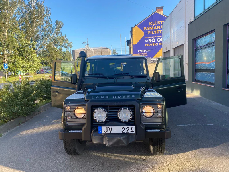 2007 Land Rover Defender in Riga 4