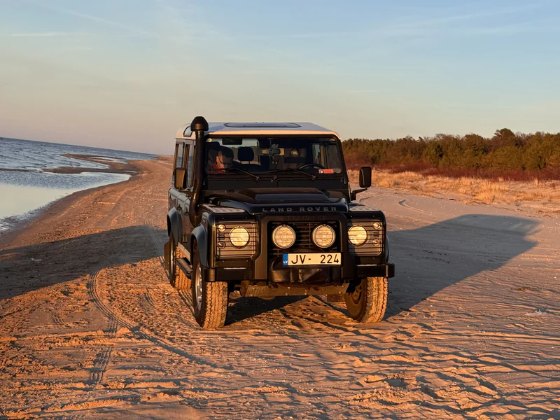 2007 Land Rover Defender in Riga 1