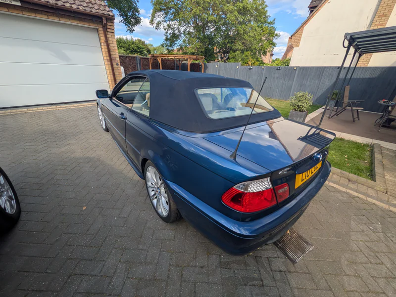 2004 BMW 330 Ci Convertible in Cambridge 3