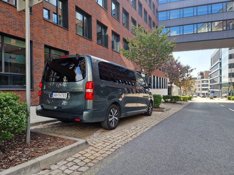 2025 Toyota Proace Verso in Hviezdoslavov 7