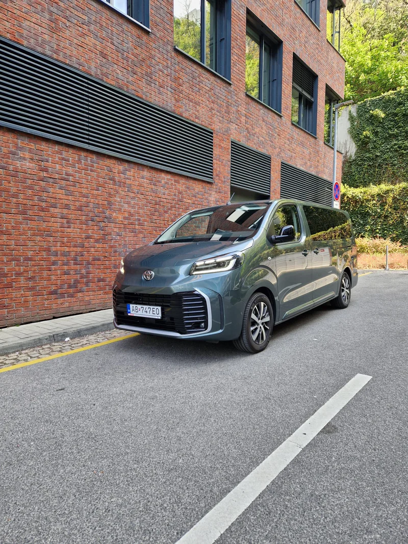 2025 Toyota Proace Verso in Hviezdoslavov 9