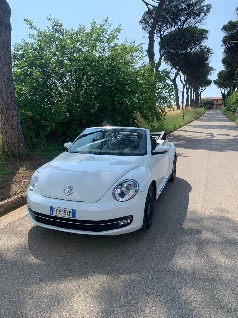 2017 Volkswagen Maggiolino Cabrio in Terni 1
