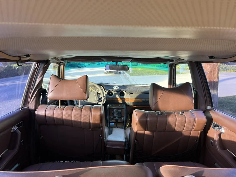 1979 Mercedes-Benz 300TD Base 8