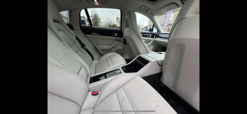 2014 Porsche Panamera in Leyland 5