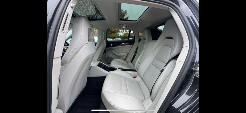 2014 Porsche Panamera in Leyland 8