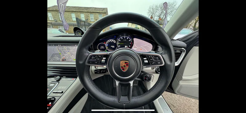 2014 Porsche Panamera in Leyland 10