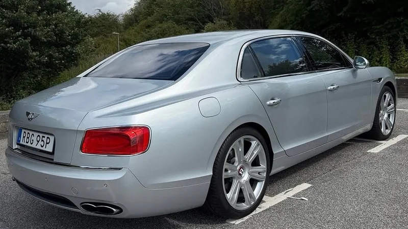 2015 Bentley Flying Spur in København 4
