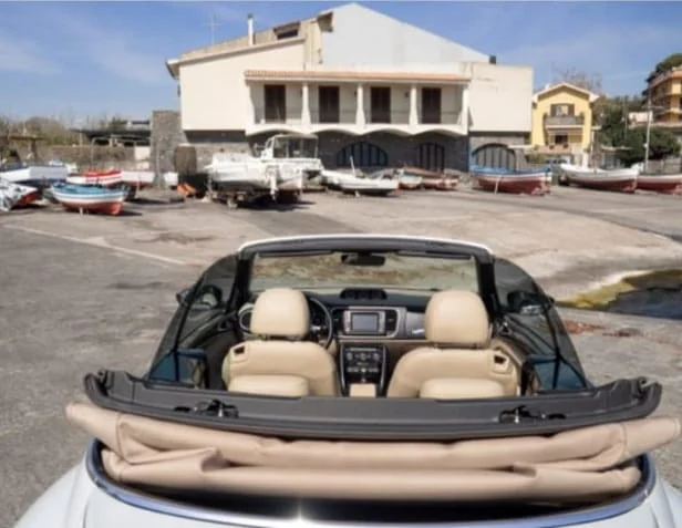 2017 Volkswagen Maggiolino in Catania 4