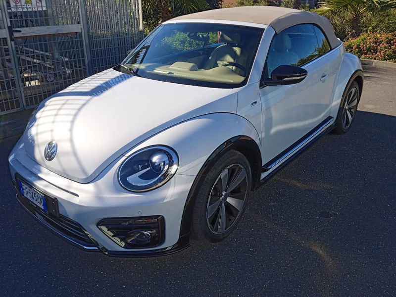 2017 Volkswagen Maggiolino in Catania 7