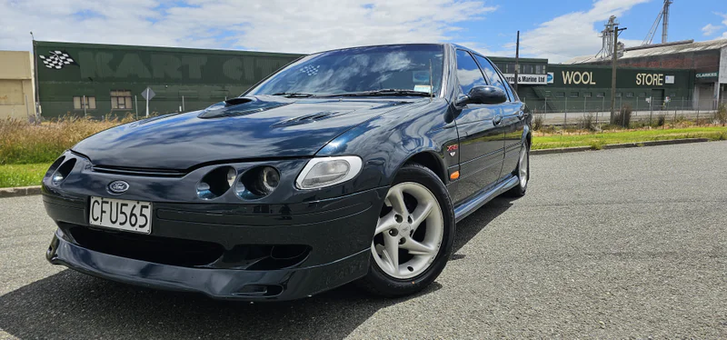 1995 Ford Falcon Xr8 in Invercargill 3