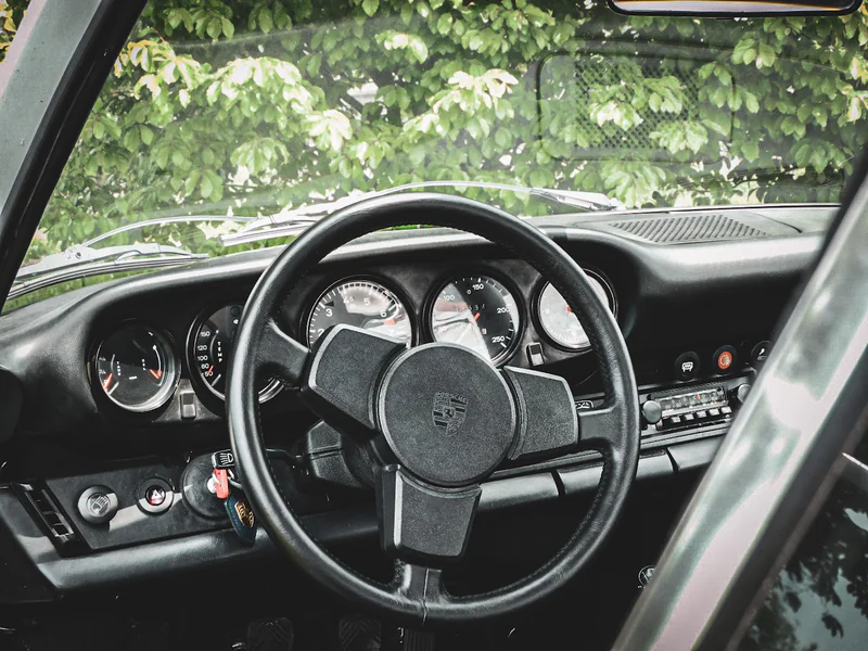 1975 Porsche 911 S in Seregno 7