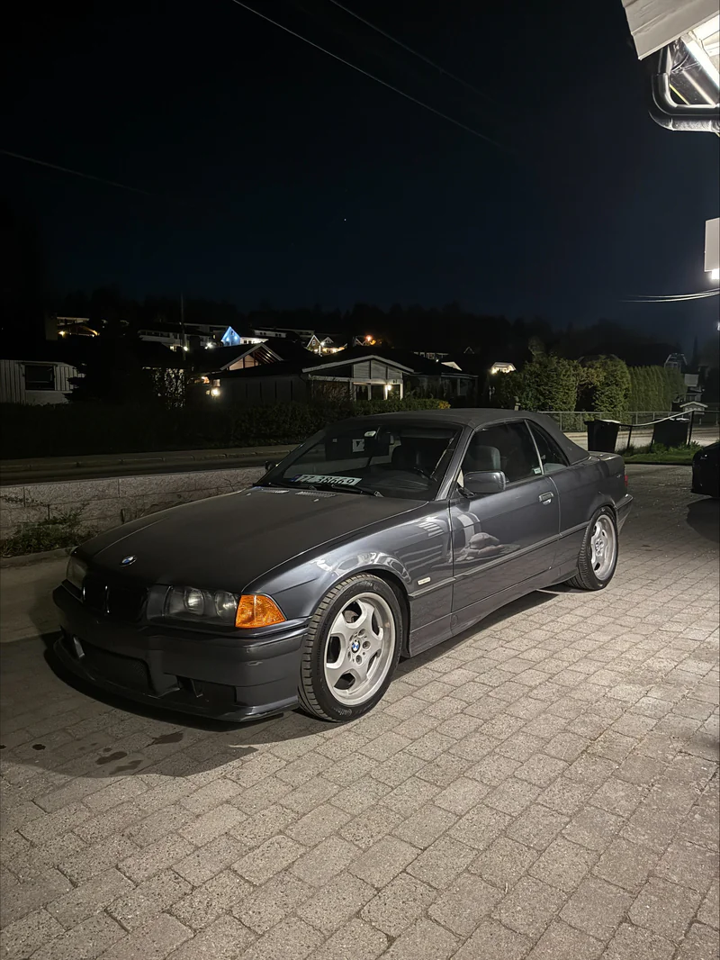 1998 BMW E36 in Oslo 4