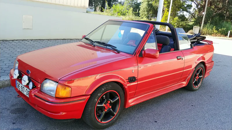 1988 Ford Escort Cabriolet in Vila Nova De Gaia 4