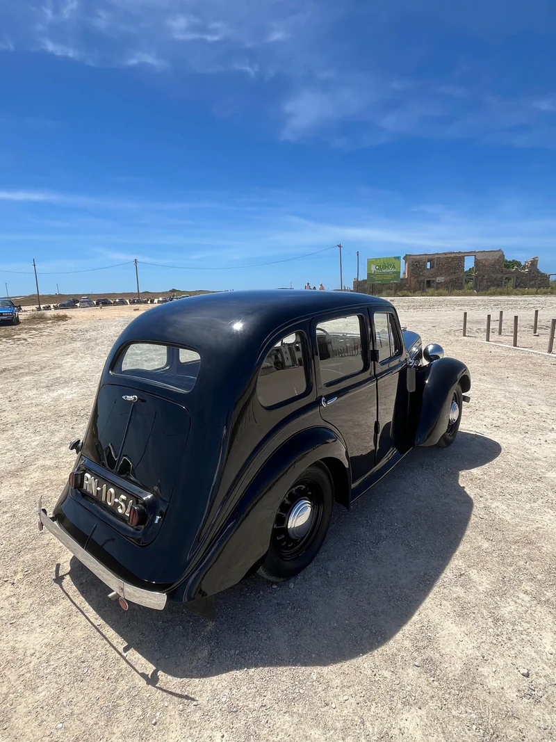 1938 Hillman Minx in Sesimbra 4
