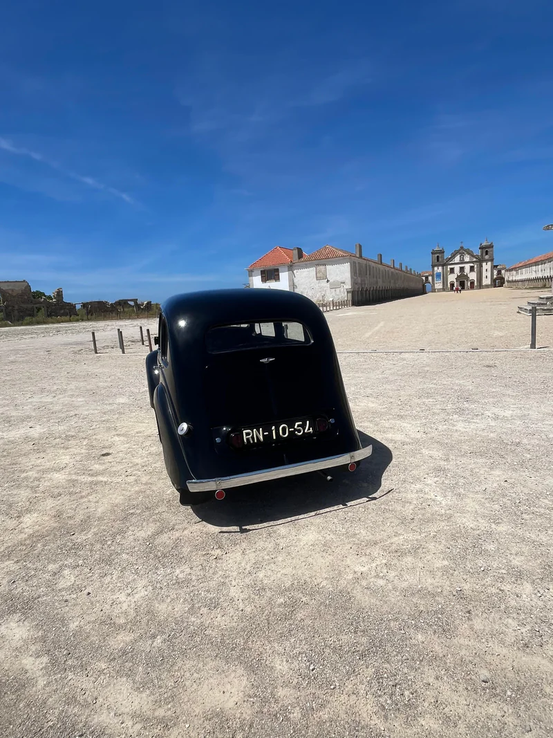 1938 Hillman Minx in Sesimbra 9