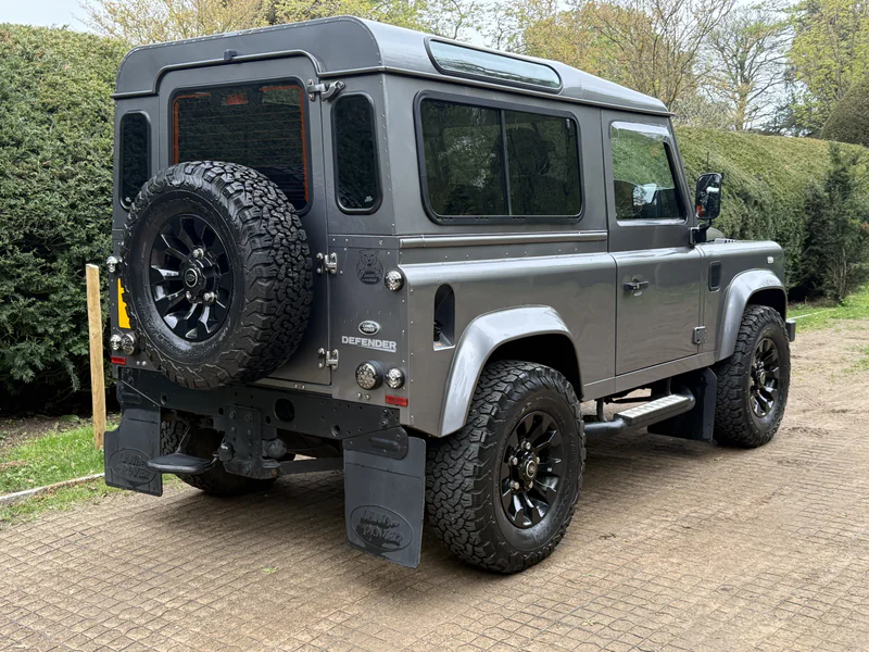 2007 Land Rover Defender 90 in Cheltenham 8